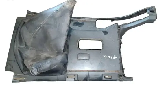 Toyota Land Cruiser (J120) Gear shifter surround trim plastic 5882160070