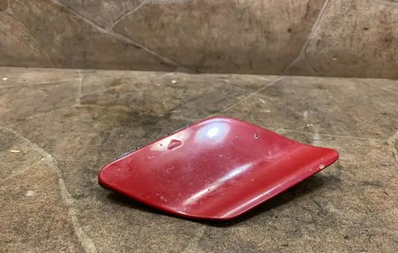 Mercedes-Benz A W176 Front tow hook cap/cover A1768851022