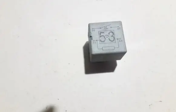 Volkswagen Touran I Other relay 141951253b 20240072