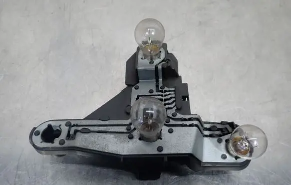 Toyota Corolla E120 E130 Tail light bulb cover holder