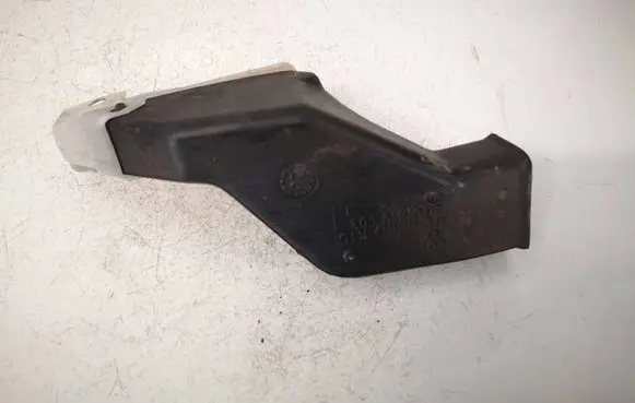 Volkswagen PASSAT B5 Cabin air duct channel 3B0819503