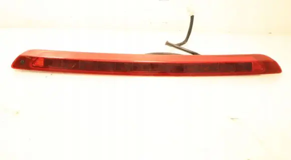 KIA Ceed Third/center stoplight 92701-1H5