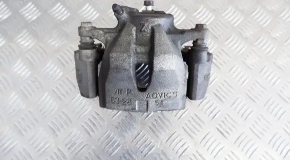 Toyota Auris E180 Front brake caliper 4773042091