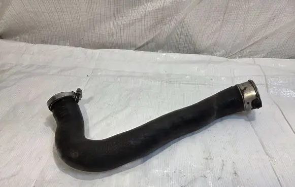 Opel Meriva B Turbo air intake inlet pipe/hose 