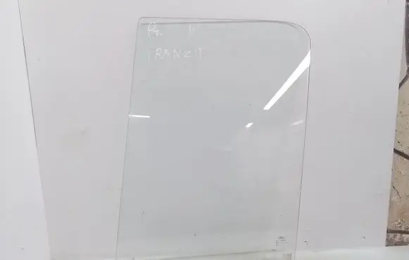 Ford Transit Front door window/glass (coupe) 43R00098