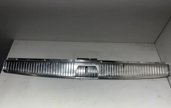 Mercedes-Benz E W211 Trunk/boot sill cover protection 