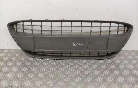 Ford Fiesta Front bumper upper radiator grill 8A6117B968
