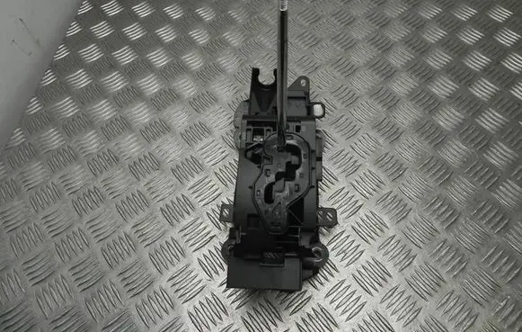 Toyota Yaris Gear shifter/selector 52170LH T9089