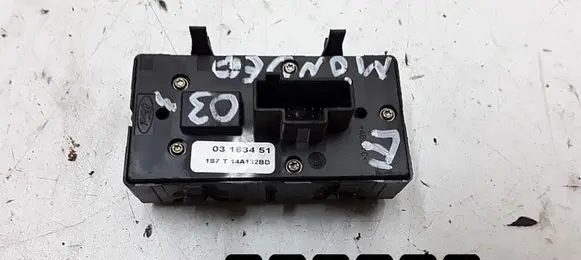 Ford Mondeo Mk III Other switches/knobs/shifts 03163451