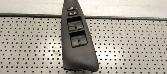 Toyota RAV 4 (XA30) Electric window control switch 7423242070