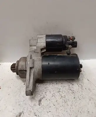 Volkswagen Golf V Starter motor