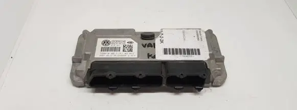 Skoda Fabia Mk2 (5J) Engine control unit/module 03C906024B