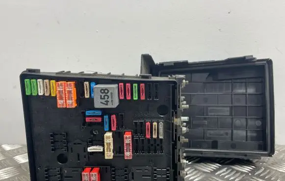 Seat Altea Fuse module 1K0937124K 1k0937132f