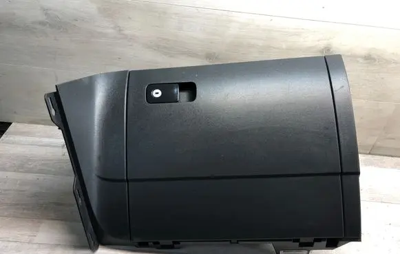 Volkswagen Golf Sportsvan Glove box 517857097K 88059