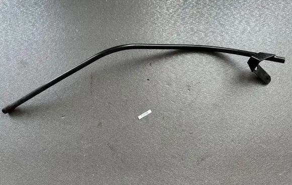 Nissan Patrol Y61 Oil level dip stick 11150VC101
