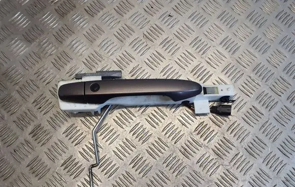 Honda CR-V Front door exterior handle GF30