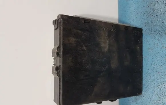 Suzuki Liana Other control units/modules 33920-68JC