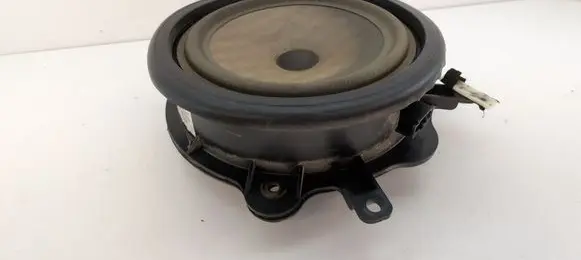 Audi A3 S3 8P Front door speaker 8P0035411