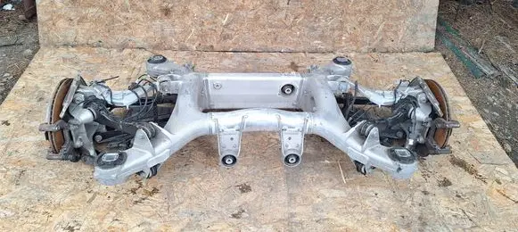 BMW 5 G30 G31 G38 Rear axle beam 6861201