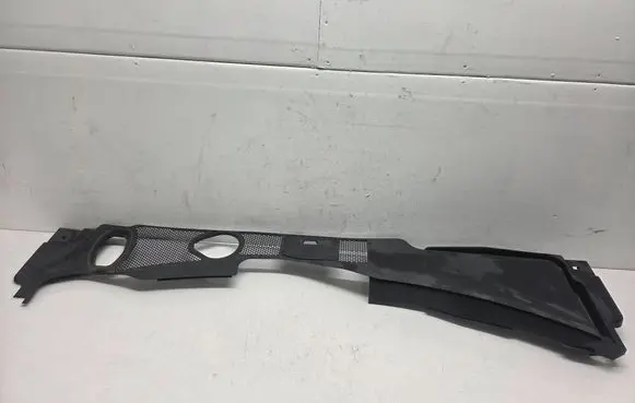 Audi S5 Wiper trim 8K1819447