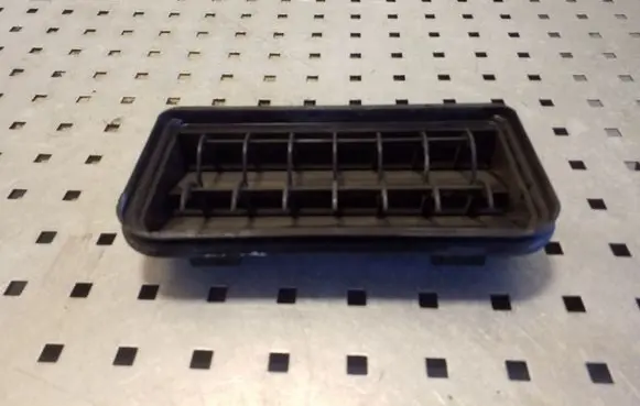 Volkswagen PASSAT B7 Quarter panel pressure vent 3C0819465