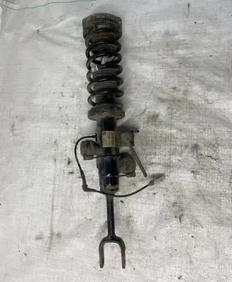 BMW 5 F10 F11 Front shock absorber with coil spring 6796979