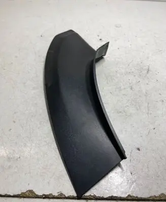 Audi A6 S6 C6 4F Rear/tail light trim molding 4F5853267E