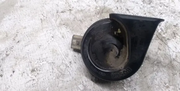 Volkswagen Transporter - Caravelle T5 Horn signal 703881157