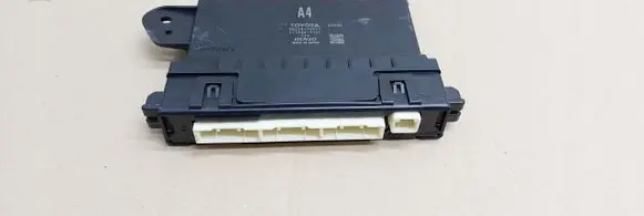 Toyota Camry VIII XV70 Air conditioning/heating control unit 8865033F31ToyotaOE