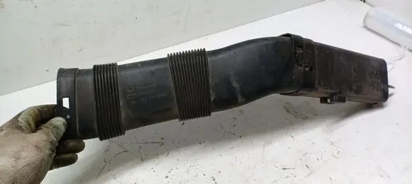 BMW 3 F30 F35 F31 Air intake duct part 8507567