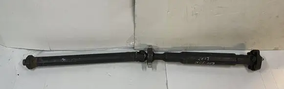 BMW X5 E70 Middle center prop shaft 7589128