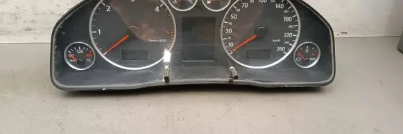 Audi A6 S6 C5 4B Speedometer (instrument cluster) 110080128004 480920933M 88311285