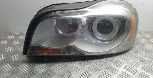 Volvo XC90 Headlight/headlamp 30698813