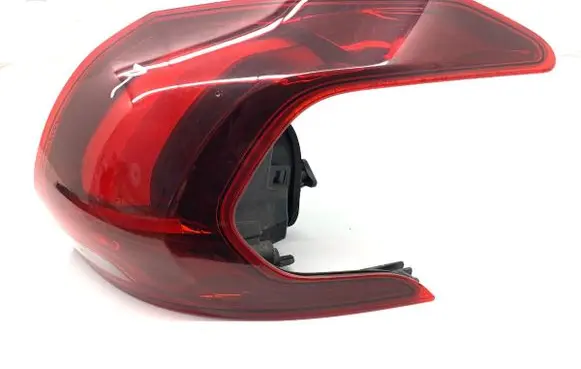 Peugeot 2008 I Rear/tail lights 9826730380