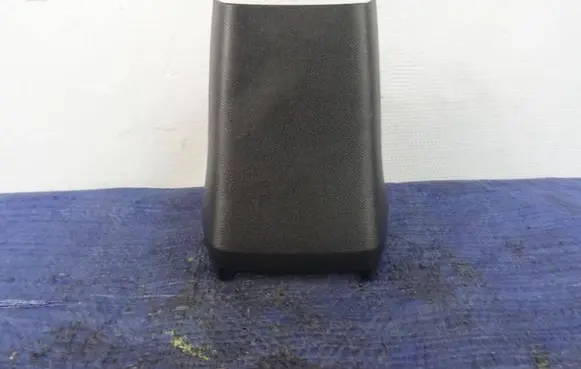 Honda Civic X Centre console side trim rear 83450-1GG00