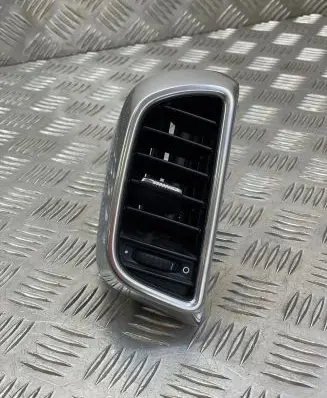 Porsche Cayenne (92A) Rear air vent grill 7P5819203