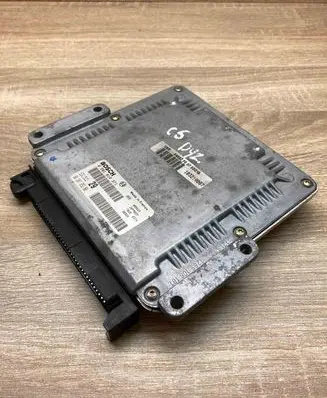 Citroen C5 Engine control unit/module ECU 9638795280 0281010371