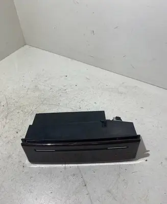 Audi A8 S8 D3 4E Car ashtray 4E0857951C 312780100