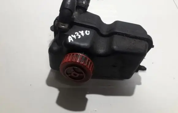 Peugeot 406 Power steering fluid tank/reservoir 9632380280