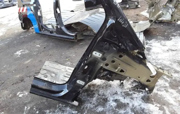 Peugeot Partner III Front quarter panel 9827688380