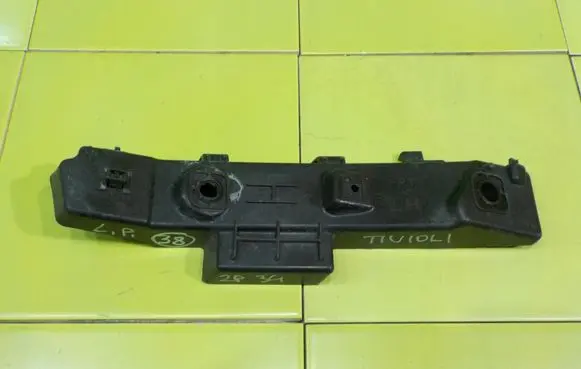 SsangYong Tivoli Front bumper mounting bracket 7873135000 ZP34