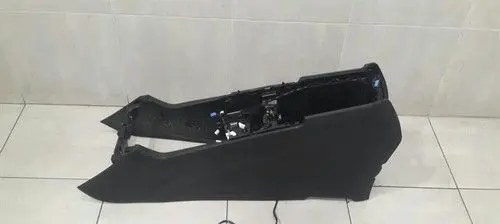 Mercedes-Benz GLE (W166 - C292) Center console A1666803803