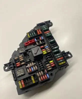 BMW 5 F10 F11 Fuse module 417033452 9264923