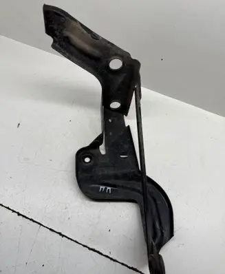Audi A6 S6 C6 4F Intercooler pipe mounting bracket 4F0145814AB 12710S04