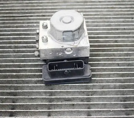 Dacia Sandero ABS Pump
