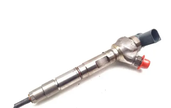 Audi A3 S3 8V Fuel injector 04L130277AE 0445110471
