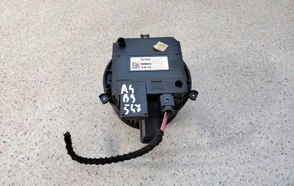 Heater fan/blower
