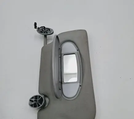 Mini One - Cooper Clubman R55 Sun visor