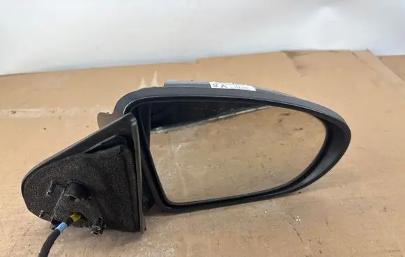 Nissan Qashqai Front door electric wing mirror E11036202 E11026202 96301BR29E