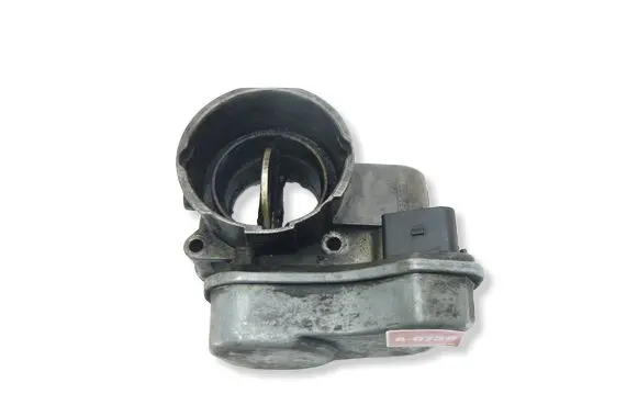 Volkswagen PASSAT B6 Throttle valve 03G128063B